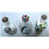 Image 3 : Lot of 3 snuff bottles: 2 China porcelain; 1 reverse glass painted from the inside (2)