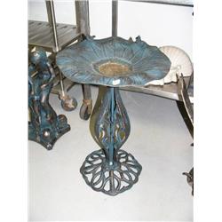 Cast iron bird bath 31" tall (500)