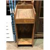 Image 2 : Wood stand-up floor podium lectern - approx 18" W x 20" L x 44 1/2" H