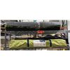 Image 1 : Catalina speed shelter & Grizzly outdoor foldable chair