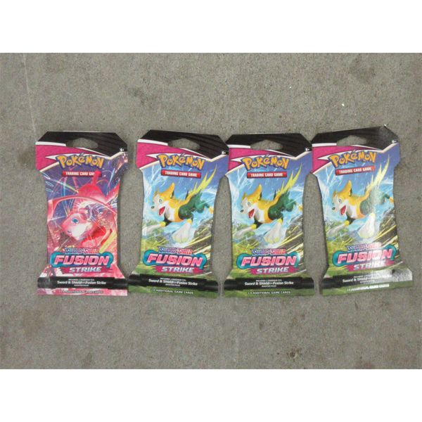 4 Fusion Strike Sword & Shield Booster Packs.