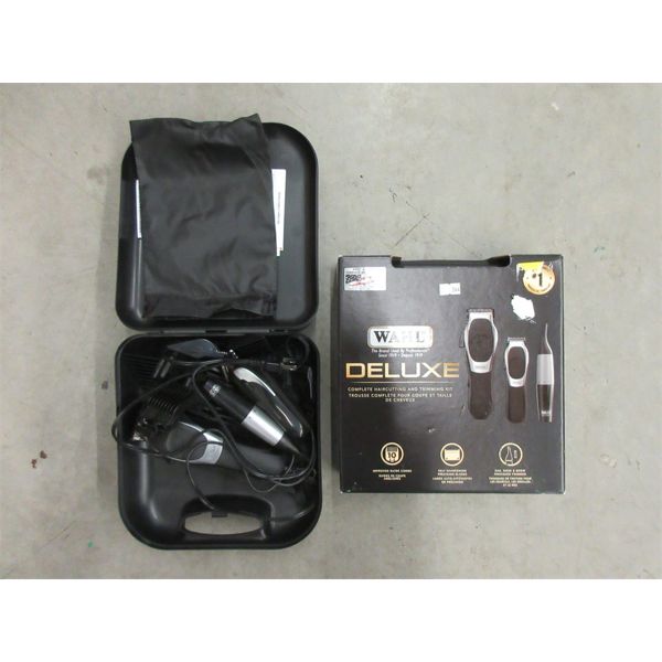 2 Wahl Deluxe Haircutting & Trimming Kits