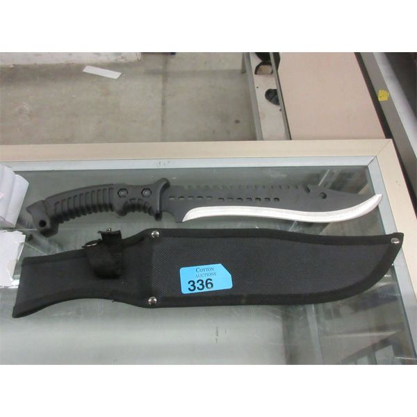 New Hunting Knife with 9.5" Blade - Has Sheath
