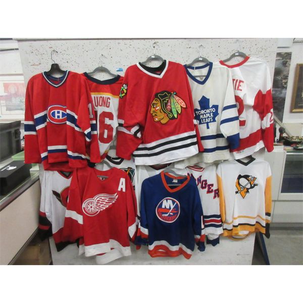 12 Assorted Hockey Jerseys - Pre-owned