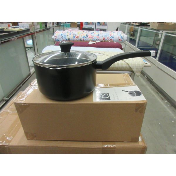2 New 3 Quart Non-Stick Sauce Pans With Lids	