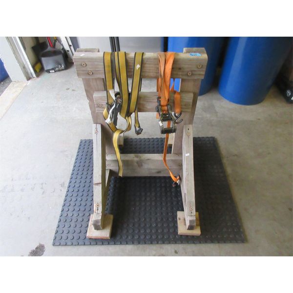 Rubber Mat & Boat Motor Stand w/ Winches 