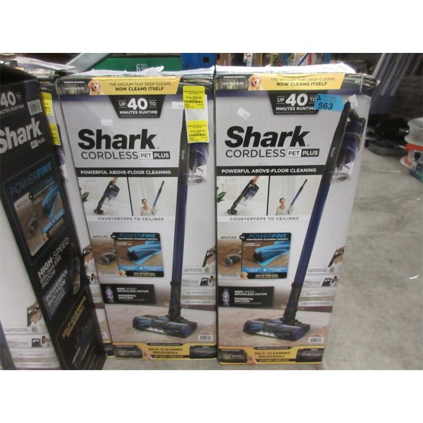2 Shark Cordless Pet Plus Vacuums - Customer Returns