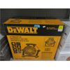 Image 1 : DeWalt 16" Benchtop Fan
