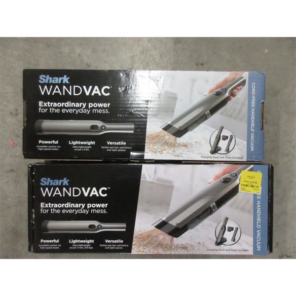 2 Shark Wandvacs