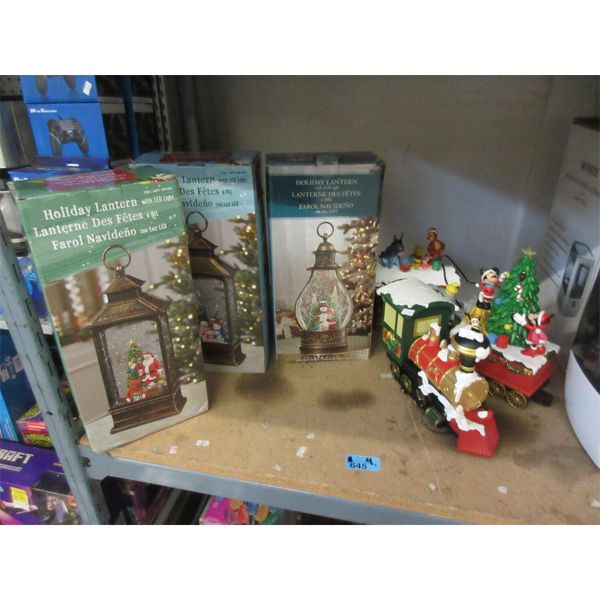 Lot of Assorted Christmas Decorations