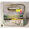 Image 1 : LUNCH BOX & COOLER BAG- NEW IN PACKAGE