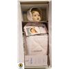 Image 1 : THE HAMILTON COLLECTION PORCELAIN COLLECTABLE DOLL