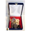 Image 1 : VELVET BOX FULL OF VINTAGE ESTATE JEWELRY
