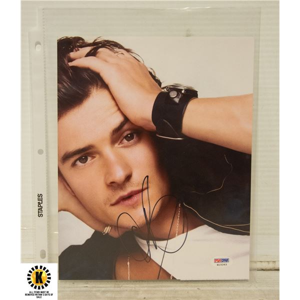 AUTOGRAPHED ORLANDO BLOOM PUCTURE