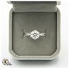 Image 1 : GRA CERTIFIED MOISSANITE WEIGHING 2.00 CARAT