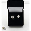Image 1 : ONE PAIR ROUND MOISSANITE SET IN 6 PRONG
