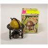 Image 1 : VINTAGE METAL GLOBE PENCIL SHARPENER