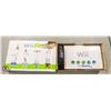 Image 1 : WII SPORTS, WII FIT, & EXTRA CONSOLE