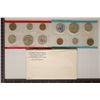 Image 2 : 1963 SILVER US MINT SET (UNC) P & D WITH ENVELOPE