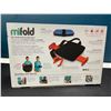 Image 2 : Lot of 1 Mifold Grab-and-Go Booster Seat - Brand New!