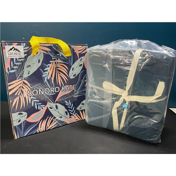 Lot of 1 Sonoro Kate Queen Size Bed Sheet Set - Navy Blue