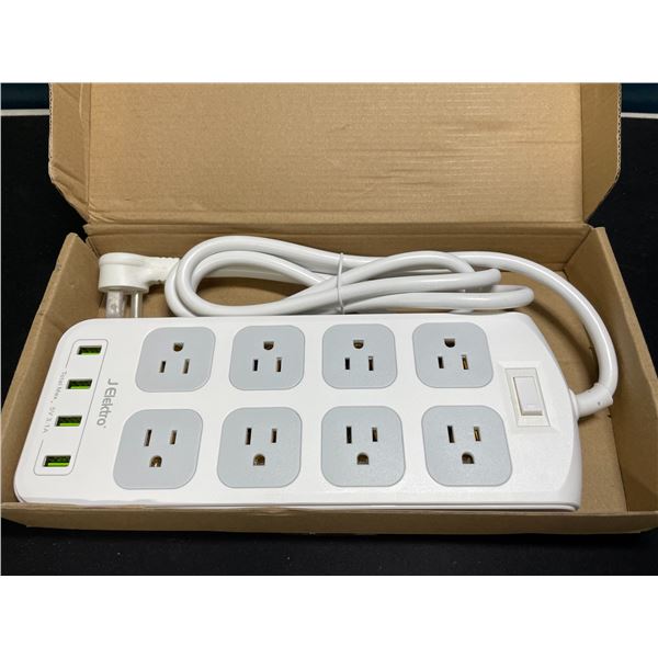 Lot of 1 Smart Multi-Outlet Power Bar/Surge Protector w/ USB Charging Ports