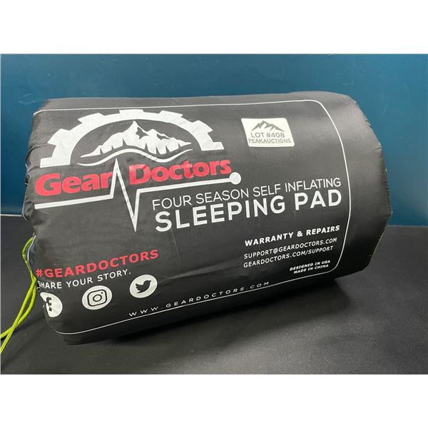 Lot of 1 Gear Doctors Four-Season Self-Inflating Sleeping Pad