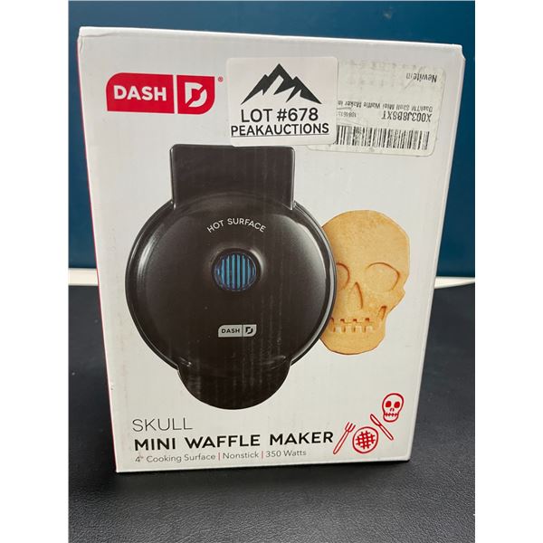 Lot of 1 Slull Mini Waffle Maker