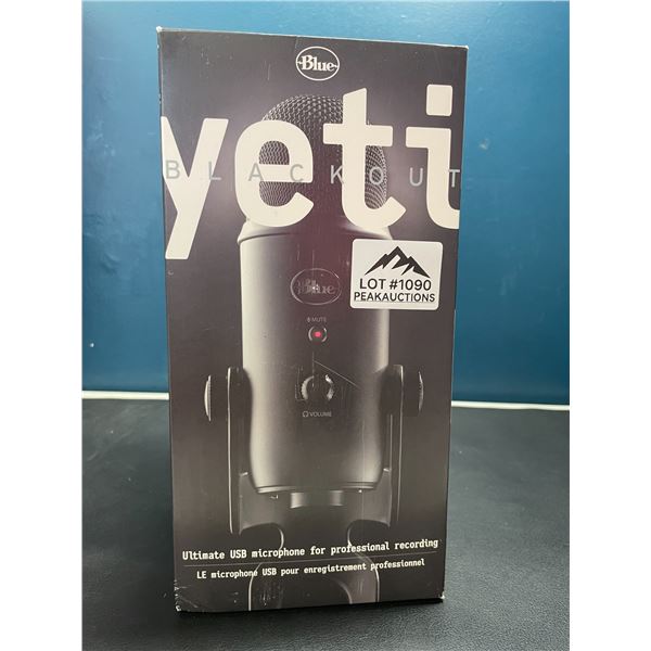 Lot of 1 Yeti Blackout Ultimate USB Microphone for Professional Recording