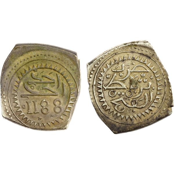 ALAWI SHARIF: Muhammad III, 1757-1790, AR round 10 dirhams (28.48g), Rabat al-Fath, AH1188, EF