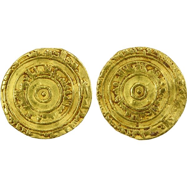 FATIMID: al-'Aziz, 975-996, AV dinar (3.92g), Misr, AH366, F-VF