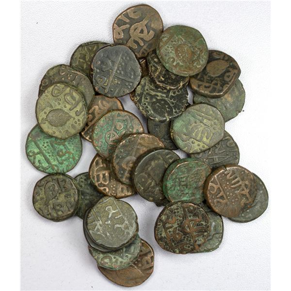 SIKH EMPIRE: LOT of 31 copper paise