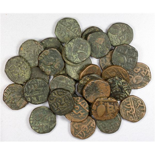 SIKH EMPIRE: LOT of 31 copper paise