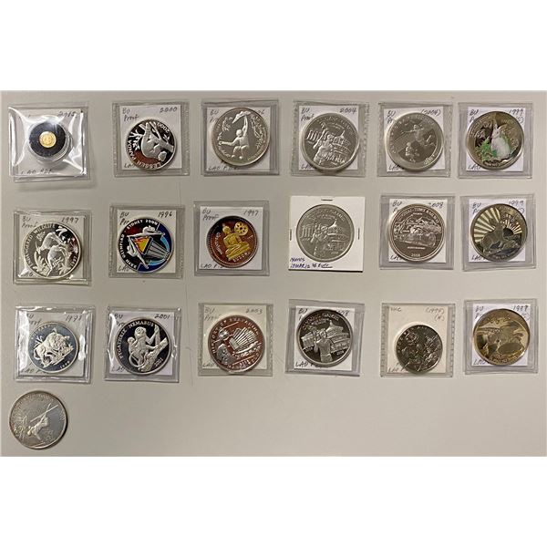 LAOS: LOT of 19 coins
