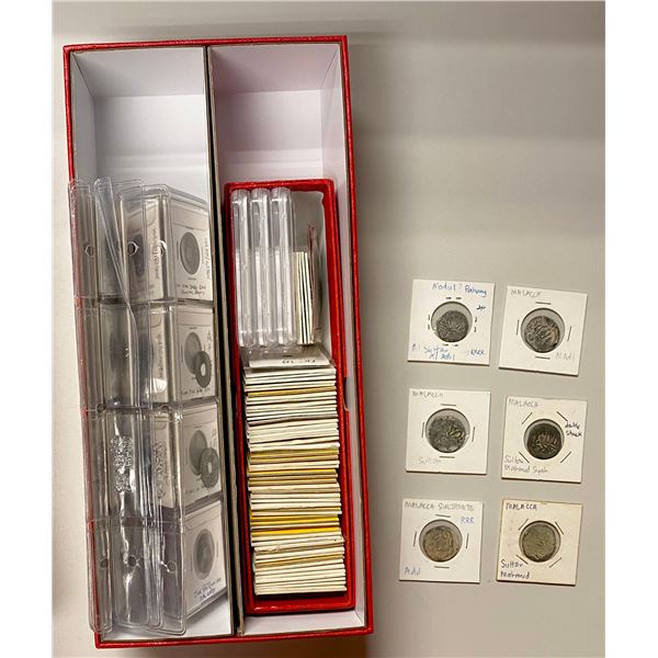 MALAY STATES: LOT of 124 tin coins