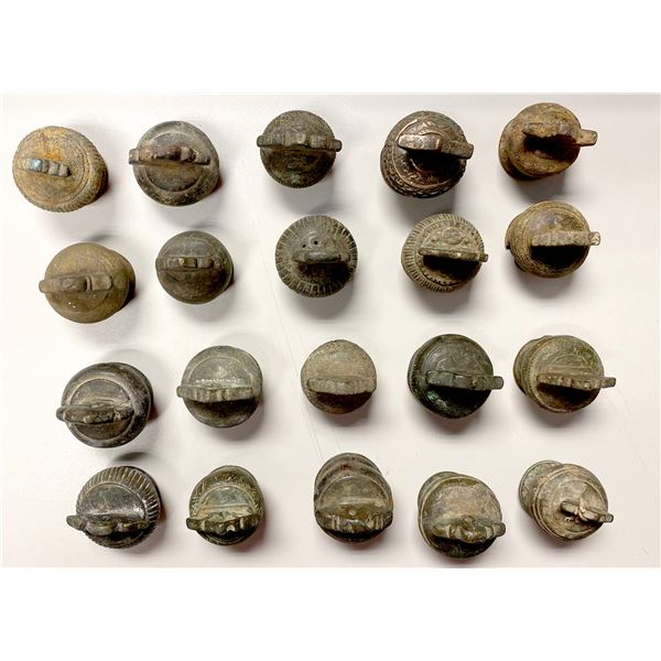 VIET NAM: LOT of 20 bronze weights