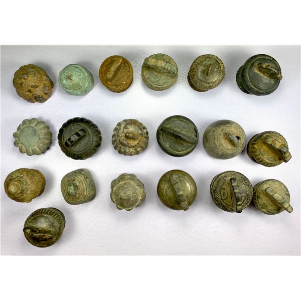 VIET NAM: LOT of 19 bronze weights