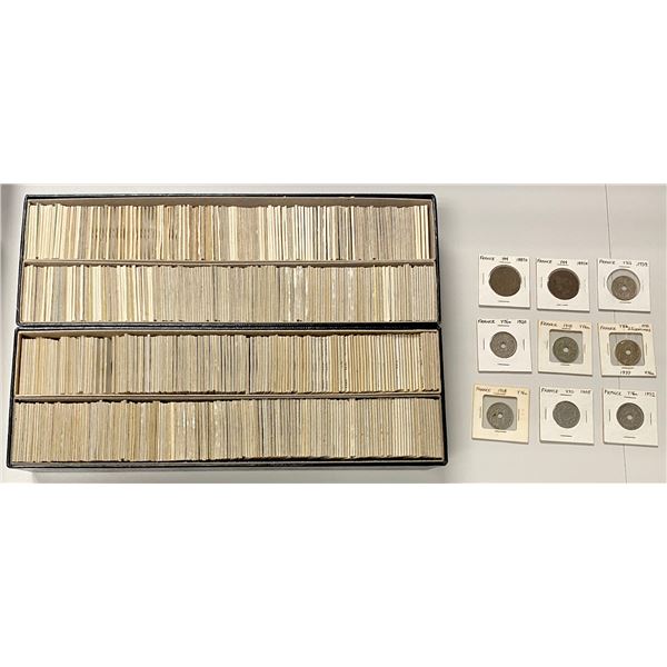 WORLDWIDE: LOT of 560 coins