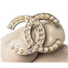 Image 4 : Chanel CC Pearl Brooch