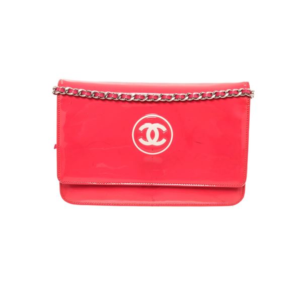 Chanel WOC Crossbody Pink Patent Leather