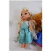 Image 2 : (4) Dolls - Anna, Elsa, Cinderella