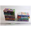 Image 1 : (12) VHS Tapes - Veggie Tales, Caillou, Barney, Clifford