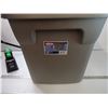 Image 2 : *Plastic Tote with Lid-18 gal.-68 Litre