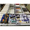 Image 2 : LOT OF ASSORTED HOCKEY CARDS