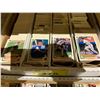 Image 2 : BOX OF ASSORTED BASEBALL CARDS