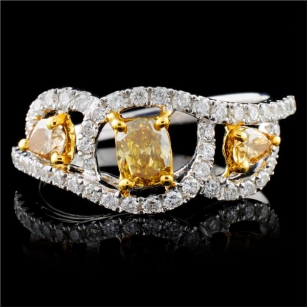 18K White Gold 0.92ctw Fancy Color Diamond Ring