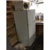 Image 2 : 2 DOOR MAYTAG WHITE REFRIGERATOR AND DANBY WHITE MICROWAVE