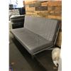 Image 2 : GREY FUTON COLLAPSIBLE SOFA BED