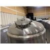 Image 2 : 58" DIAMETER X 62"H STAINLESS STEEL COMMERCIAL BREWING / FERMENTATION TANK ON 3 LEGS WITH VIEW