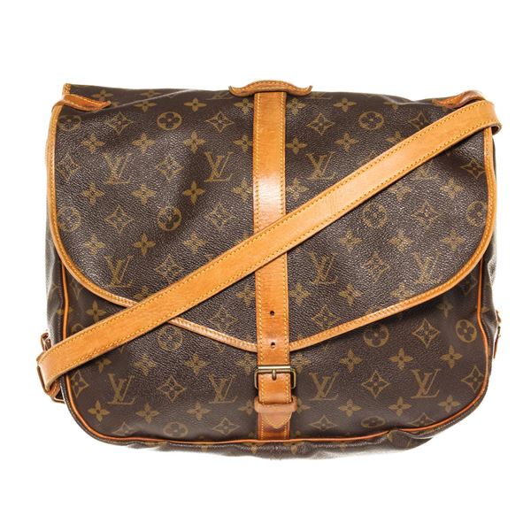 Louis Vuitton Saumur 35 Crossbody